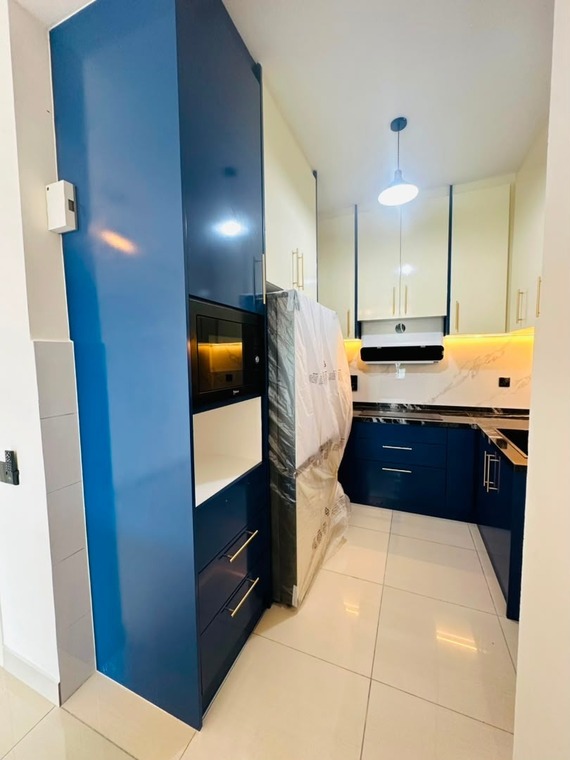 Kitchen Cabinet
