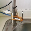 Thumb kitchen tap