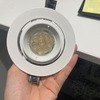 Thumb er light bulb